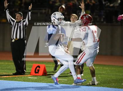 Thumbnail 2 in Yorktown vs. McLean photogallery.