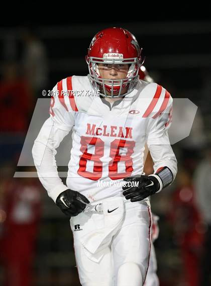 Thumbnail 2 in Yorktown vs. McLean photogallery.