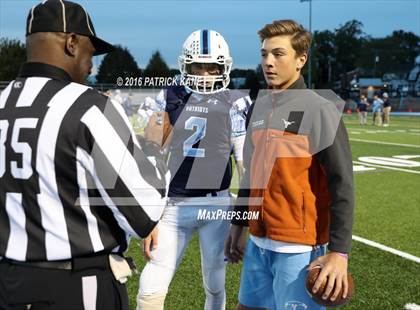 Thumbnail 2 in Yorktown vs. McLean photogallery.