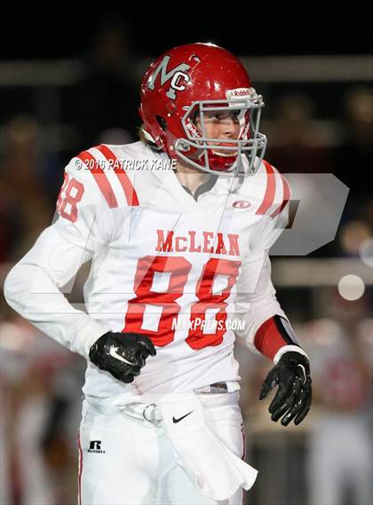 Thumbnail 3 in Yorktown vs. McLean photogallery.