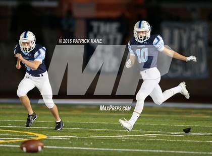 Thumbnail 2 in Yorktown vs. McLean photogallery.