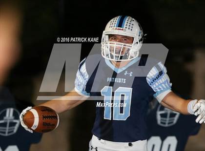 Thumbnail 3 in Yorktown vs. McLean photogallery.