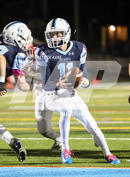 Thumbnail 3 in Yorktown vs. McLean photogallery.