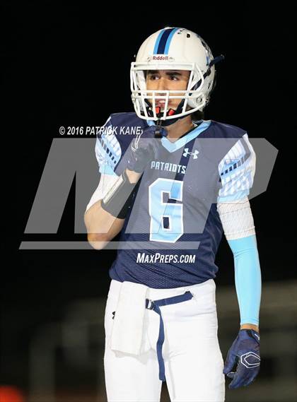 Thumbnail 3 in Yorktown vs. McLean photogallery.