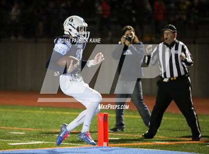 Thumbnail 3 in Yorktown vs. McLean photogallery.