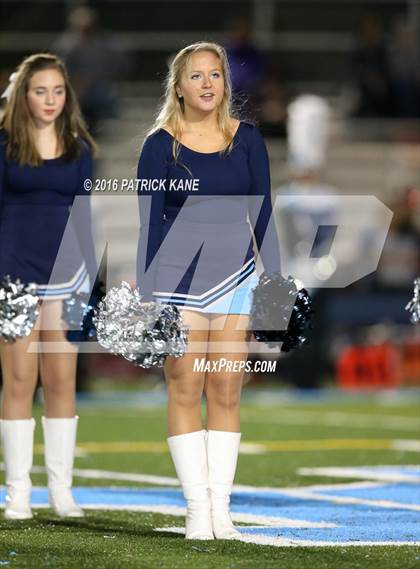 Thumbnail 3 in Yorktown vs. McLean photogallery.