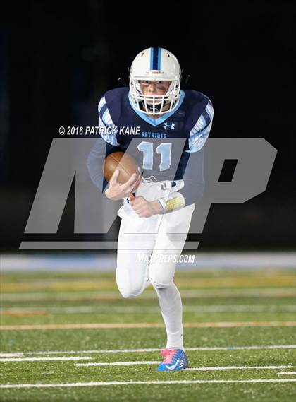 Thumbnail 2 in Yorktown vs. McLean photogallery.