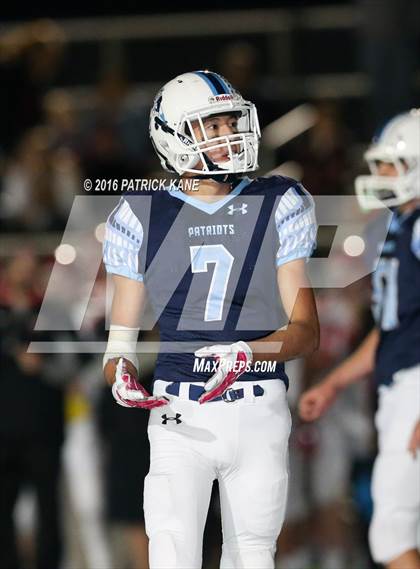 Thumbnail 3 in Yorktown vs. McLean photogallery.