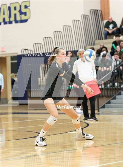 Thumbnail 1 in Lake Orion vs. West Bloomfield (MHSAA Regional Playoff) photogallery.