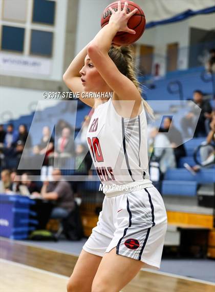 Thumbnail 2 in Kearns vs Springville (UHSAA 1st Round) photogallery.