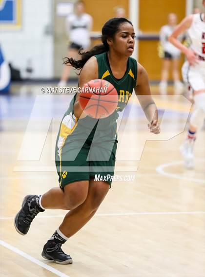 Thumbnail 1 in Kearns vs Springville (UHSAA 1st Round) photogallery.