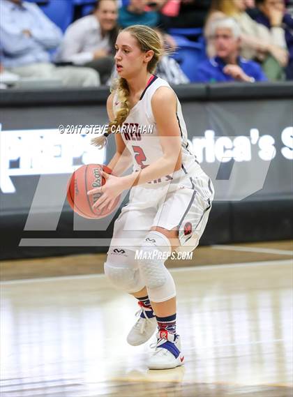 Thumbnail 2 in Kearns vs Springville (UHSAA 1st Round) photogallery.