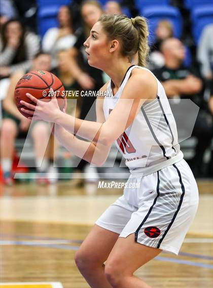 Thumbnail 3 in Kearns vs Springville (UHSAA 1st Round) photogallery.