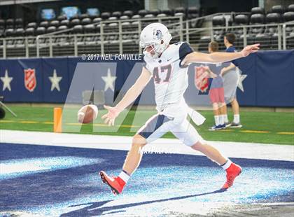 Thumbnail 1 in Allen vs. South Grand Prairie (UIL 6A DI Area Playoff) photogallery.