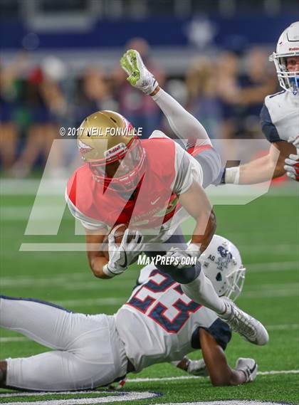 Thumbnail 1 in Allen vs. South Grand Prairie (UIL 6A DI Area Playoff) photogallery.