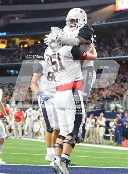 Thumbnail 3 in Allen vs. South Grand Prairie (UIL 6A DI Area Playoff) photogallery.