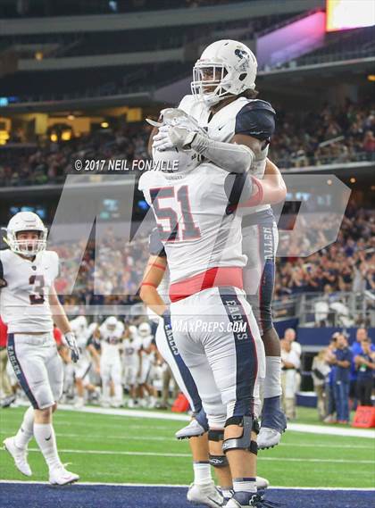 Thumbnail 1 in Allen vs. South Grand Prairie (UIL 6A DI Area Playoff) photogallery.