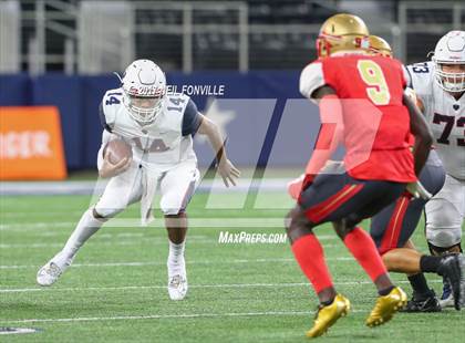 Thumbnail 2 in Allen vs. South Grand Prairie (UIL 6A DI Area Playoff) photogallery.