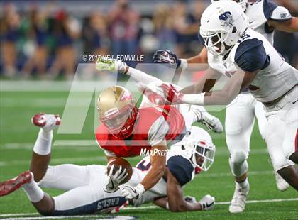 Thumbnail 2 in Allen vs. South Grand Prairie (UIL 6A DI Area Playoff) photogallery.