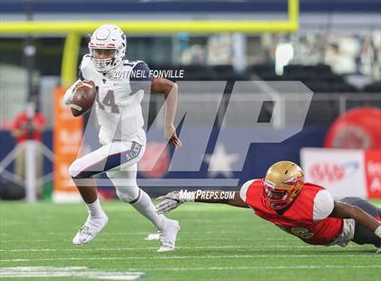 Thumbnail 1 in Allen vs. South Grand Prairie (UIL 6A DI Area Playoff) photogallery.