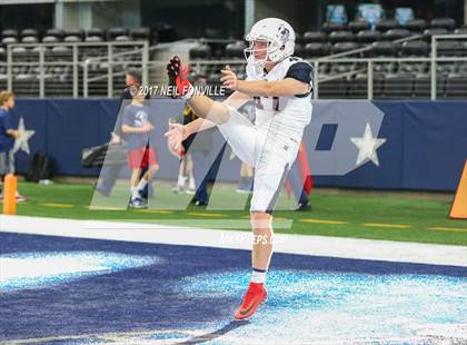 Thumbnail 2 in Allen vs. South Grand Prairie (UIL 6A DI Area Playoff) photogallery.