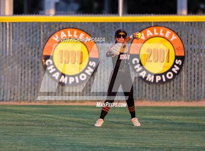 Thumbnail 1 in Reedley @ Selma photogallery.