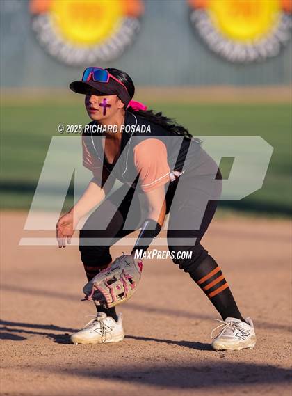 Thumbnail 3 in Reedley @ Selma photogallery.