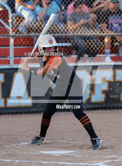Thumbnail 1 in Reedley @ Selma photogallery.