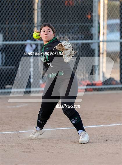 Thumbnail 2 in Reedley @ Selma photogallery.