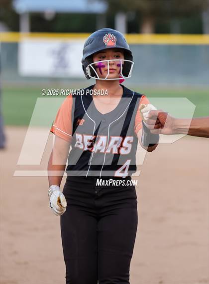 Thumbnail 1 in Reedley @ Selma photogallery.