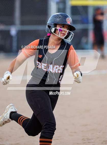 Thumbnail 3 in Reedley @ Selma photogallery.
