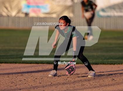 Thumbnail 3 in Reedley @ Selma photogallery.