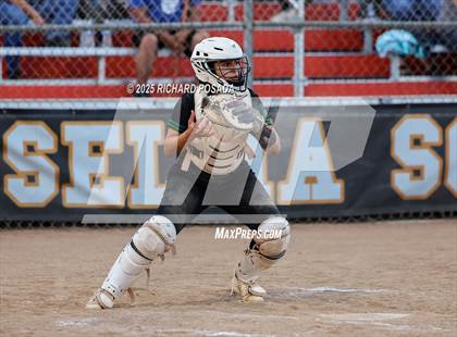Thumbnail 3 in Reedley @ Selma photogallery.