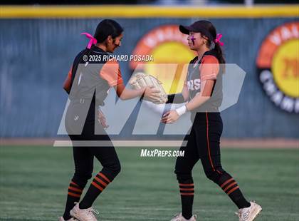 Thumbnail 2 in Reedley @ Selma photogallery.