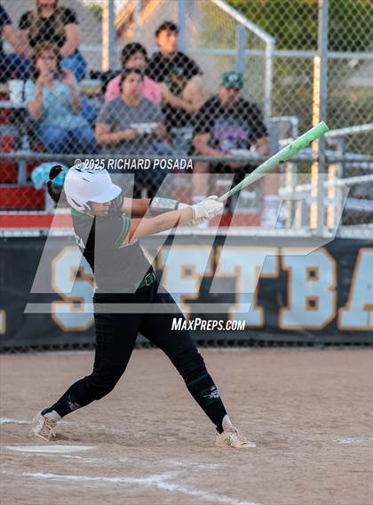 Thumbnail 3 in Reedley @ Selma photogallery.