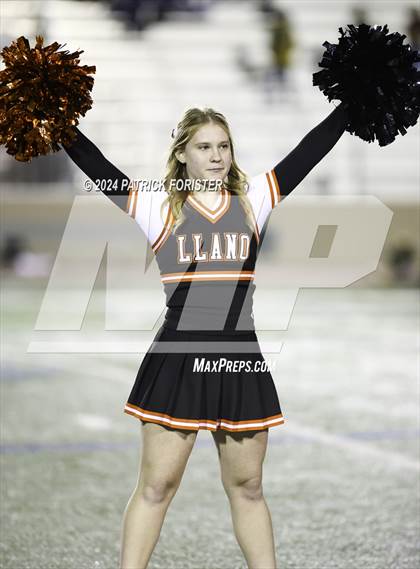 Thumbnail 2 in Crystal City @ Llano (UIL 3A Football Bi-District Playoff) photogallery.
