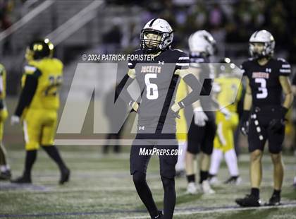 Thumbnail 1 in Crystal City @ Llano (UIL 3A Football Bi-District Playoff) photogallery.