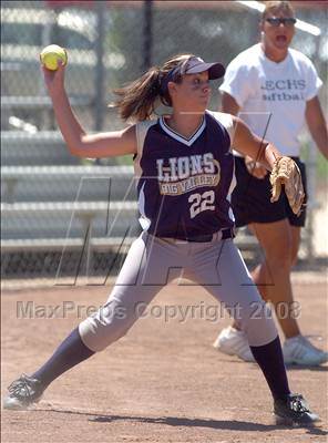 Thumbnail 3 in Elliot Christian vs. Big Valley Christian (CIF SJS D7 Final) photogallery.