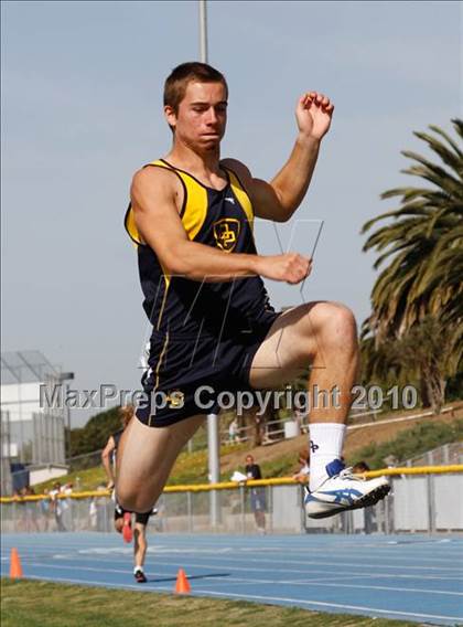 Thumbnail 2 in Camarillo Classic  photogallery.