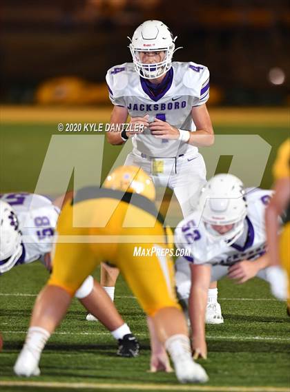 Thumbnail 3 in Boyd vs. Jacksboro photogallery.