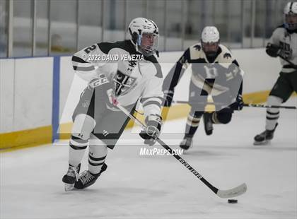 Thumbnail 1 in Portledge @ Delbarton photogallery.