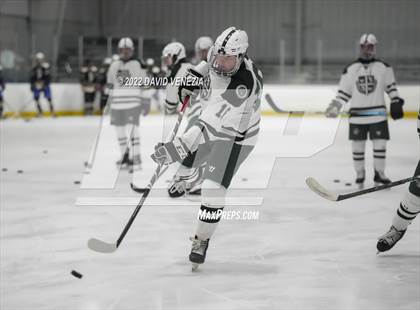 Thumbnail 1 in Portledge @ Delbarton photogallery.