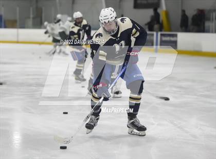 Thumbnail 1 in Portledge @ Delbarton photogallery.