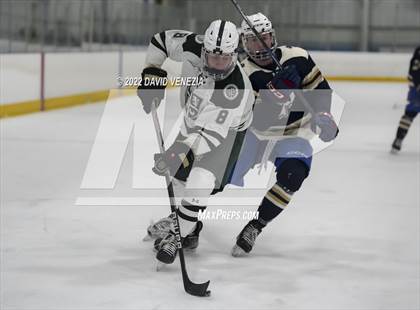Thumbnail 1 in Portledge @ Delbarton photogallery.