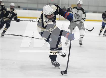 Thumbnail 3 in Portledge @ Delbarton photogallery.