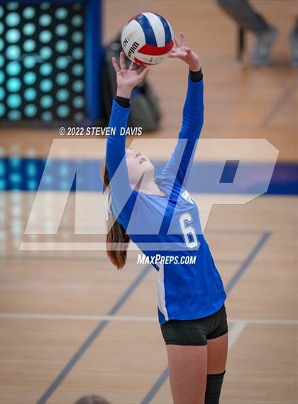 Thumbnail 2 in Marcos de Niza @ Mesquite photogallery.