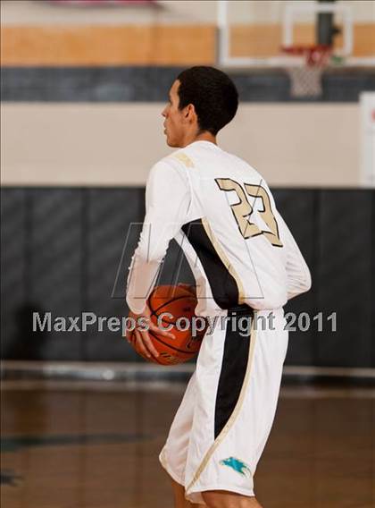 Thumbnail 1 in Pasadena Memorial vs Smithson Valley (McDonald's Texas Invitational)  photogallery.