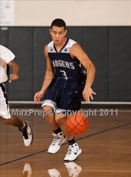 Thumbnail 3 in Pasadena Memorial vs Smithson Valley (McDonald's Texas Invitational)  photogallery.