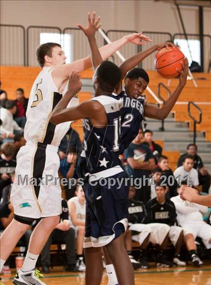 Thumbnail 2 in Pasadena Memorial vs Smithson Valley (McDonald's Texas Invitational)  photogallery.