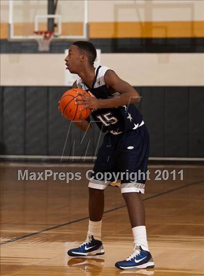 Thumbnail 2 in Pasadena Memorial vs Smithson Valley (McDonald's Texas Invitational)  photogallery.